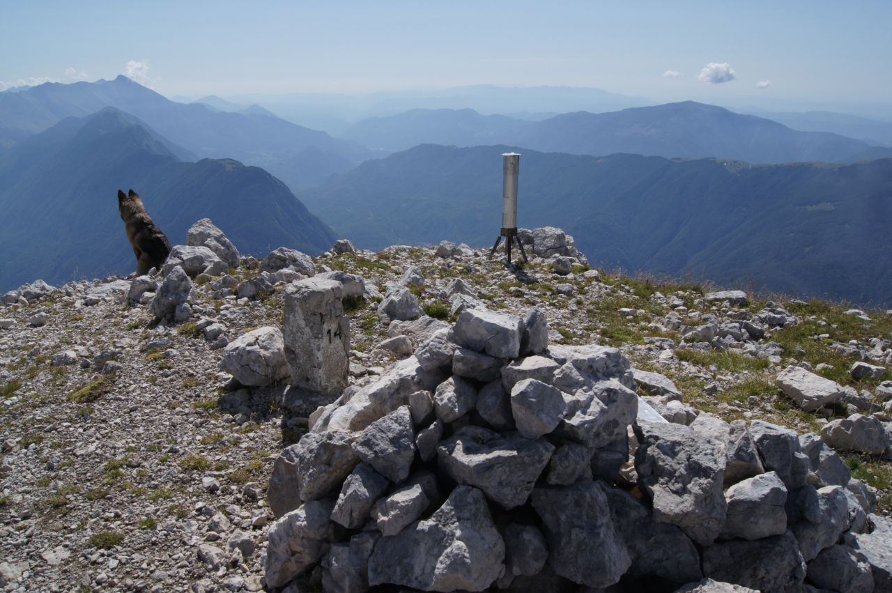 Monte Baba grande